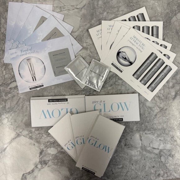 Rodan + Fields Travel Pack - Picture 2 of 8